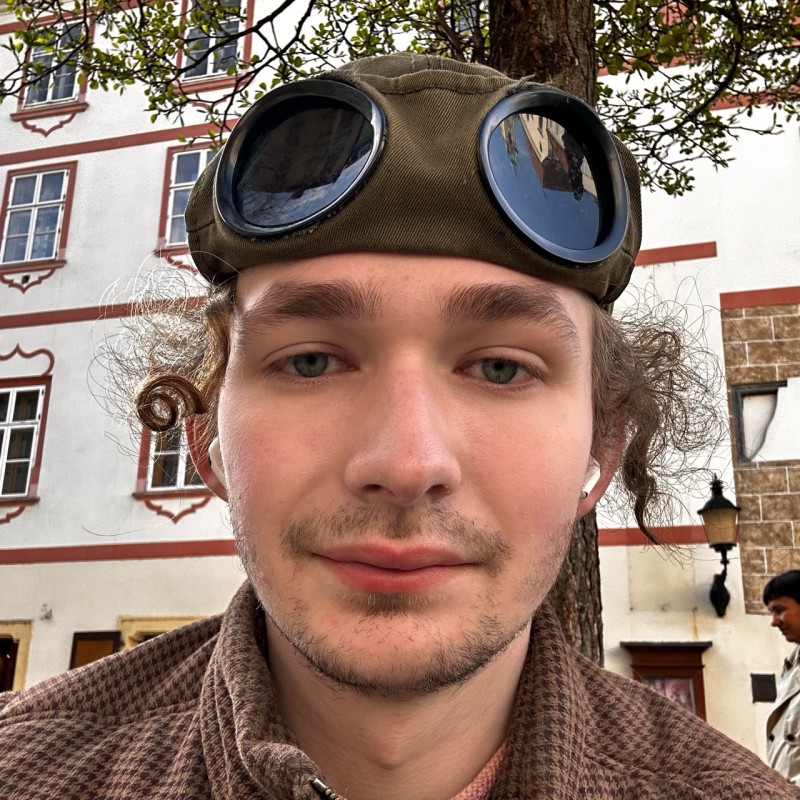 Volodymyr Y. photo